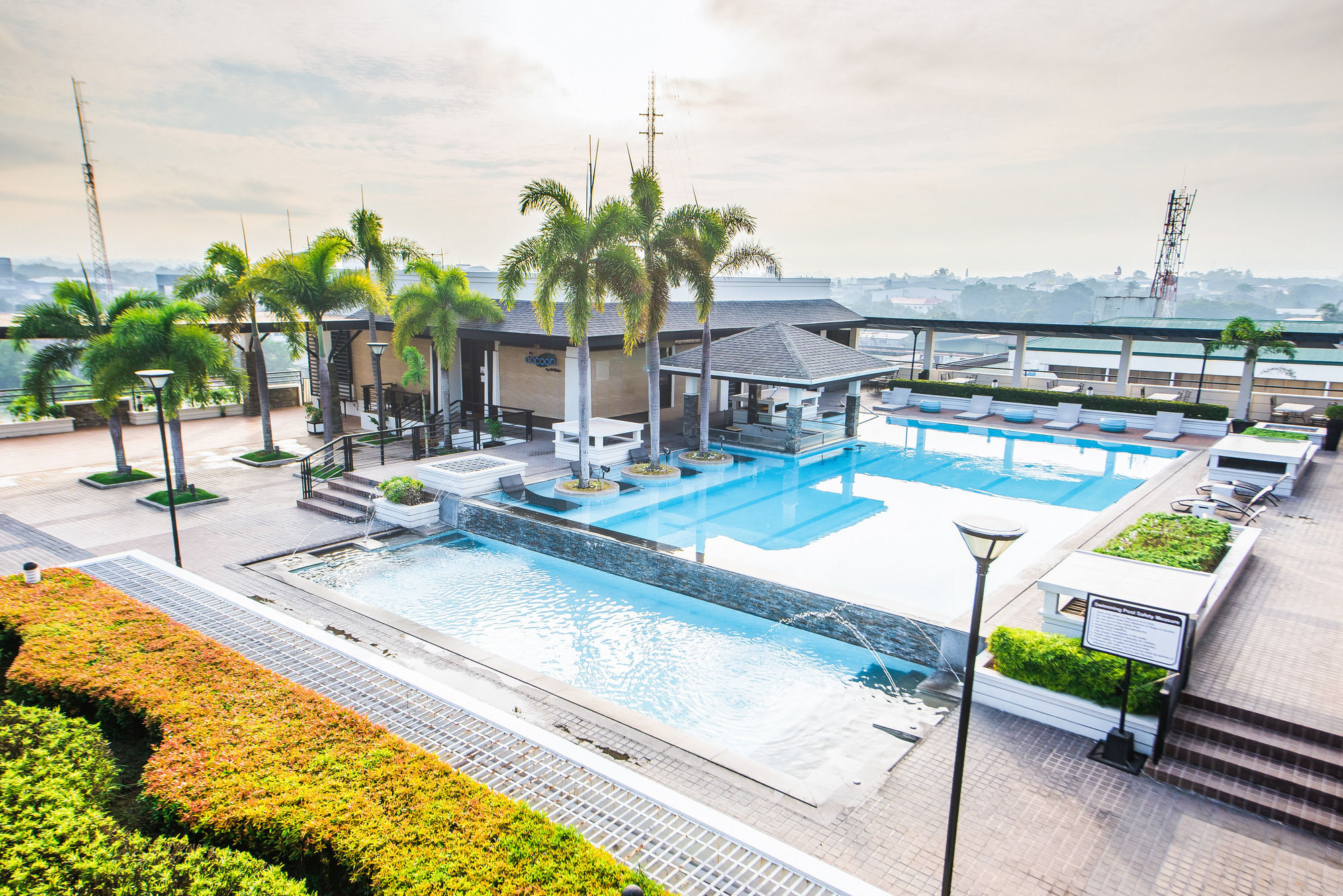 L'Fisher Hotel Bacolod Exterior photo